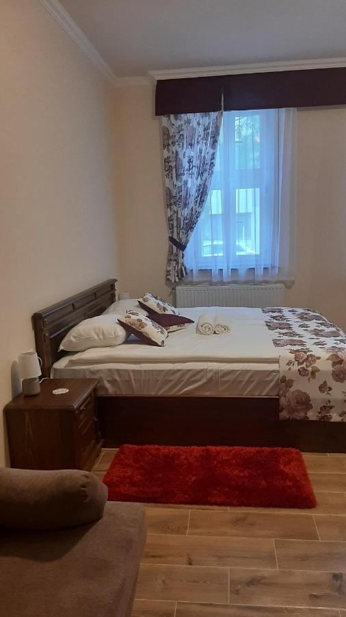 Toscana Apartman Gyula Zewnętrze zdjęcie