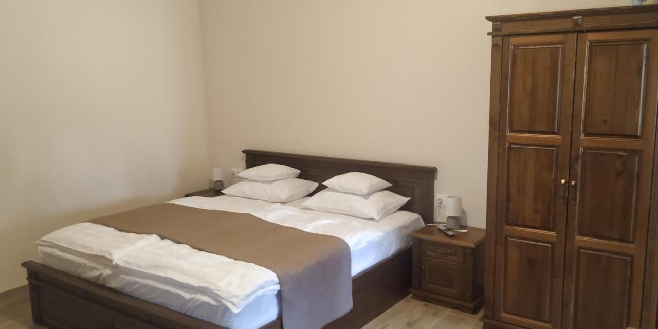 Toscana Apartman Gyula Zewnętrze zdjęcie